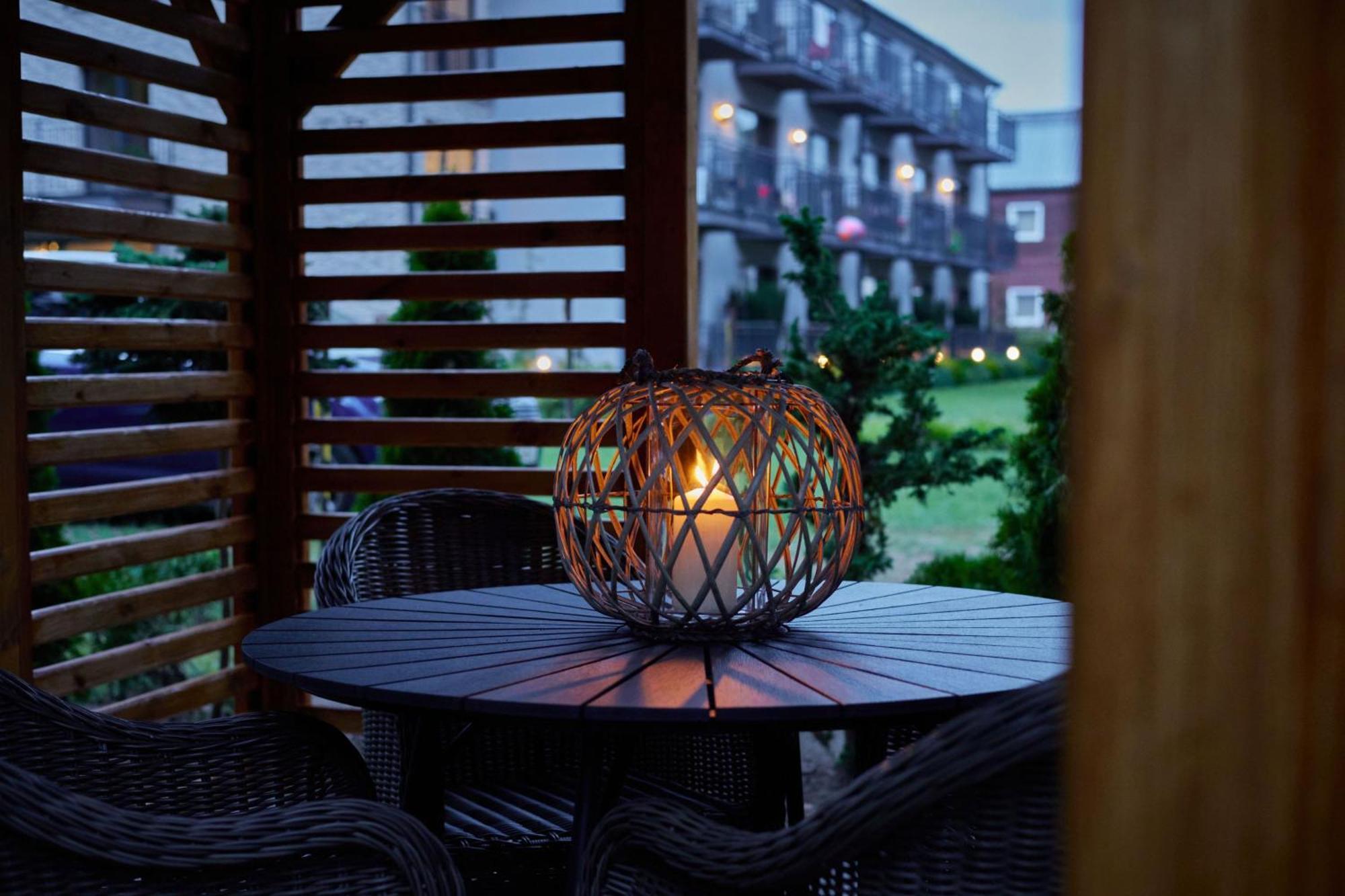 Flauta Hotel นีคอร์เซ ภายนอก รูปภาพ